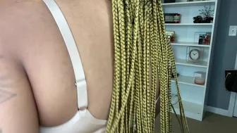 ChynaHall onlyfans Mature chick pulls pussy