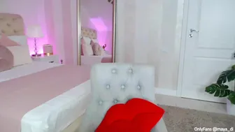 [chaturbate.com] maya_di webcam 202205242210 part 3