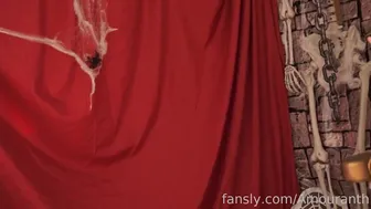 Amouranth onlyfans Immaculate female posing nude