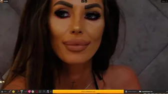 RaquelleSharon Hot woman fucks both holes