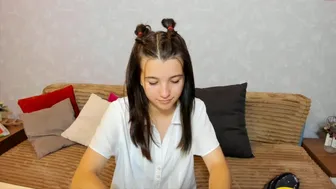 kodydi chaturbate  rubs her clit and fucks herself with a dildo