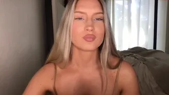 thezabrina 03.05.2022 2335 female chaturbate