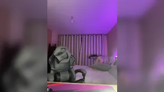 ribabiba Luxurious mare fucks holes with a phallus