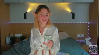 crazydaisy_ 17.06.2022 female webcam0