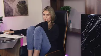 alliesynn 25.02.2022 female webcam