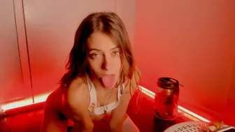 naomidee myfreecams 2022-july-24 09:23_1