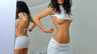 jelisse_j myfreecams 2022-july-25 09:14_1_1