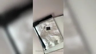 Bria Backwoods aka briabackwoods onlyfans fat woman fucks herself wild