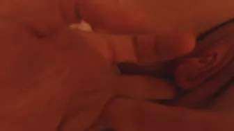 itslaurendotcom onlyfans  likes to hammer in all holes