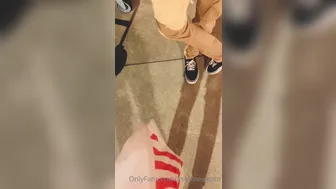 itskhloeexoxo latin slut seduces with curvaceous