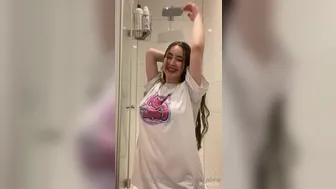 Elisa aka elisa_aline onlyfans best girl fucks pussy with phallus