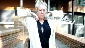 Brandi Love aka brandi_love onlyfans minx in hat caresses clit