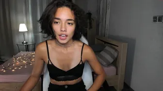 ella_flare 26-08-2022 20:38 webcam chaturbate part-2