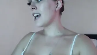 tabby  naked slut in Maturbation Show