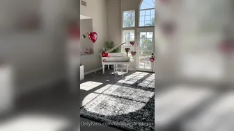 OnlyFans.2022.Kimmy.Granger.Dildo.Play.For.Valentines.Day.XXX.2160p.MP4-P2P