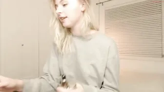 lillexie  webcam show