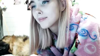 sashaantnv  with vibrator in pussycat