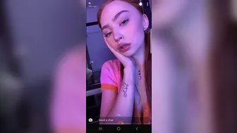 Renata Ri aka Renata Valliulina show tits and naked ass