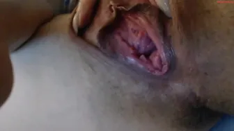 mallinia 17-August-2023 hot redhead teen girl showing boobs