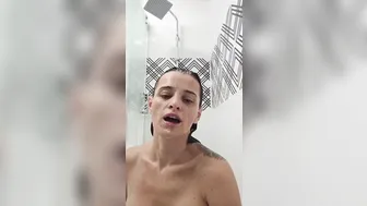 LarissaStone_2023-12-31