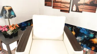 pandochka178  showing off her huge ass