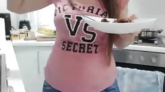 luckyanabella  sex chat record 2017 3 of March