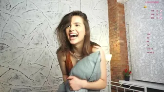 [chaturbate] emiliacourtney Jan-15-2024 caresses wet pussyhole