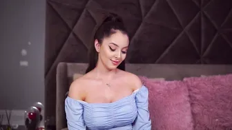 crystal-chanel_2023-04-25