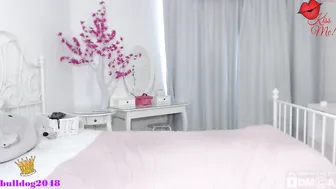 vicky_berry  adult webcam show