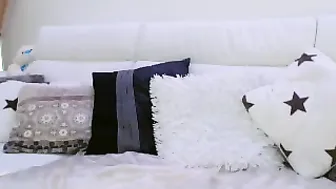 diana_doll  make good webcam show in pvt for many tokens