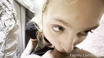 Siswet19_aka_Siswetlive chaturbate 27-12-2024 sucks cock in the morning