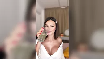 EmilyPortec 2024-09-08 nipple slip