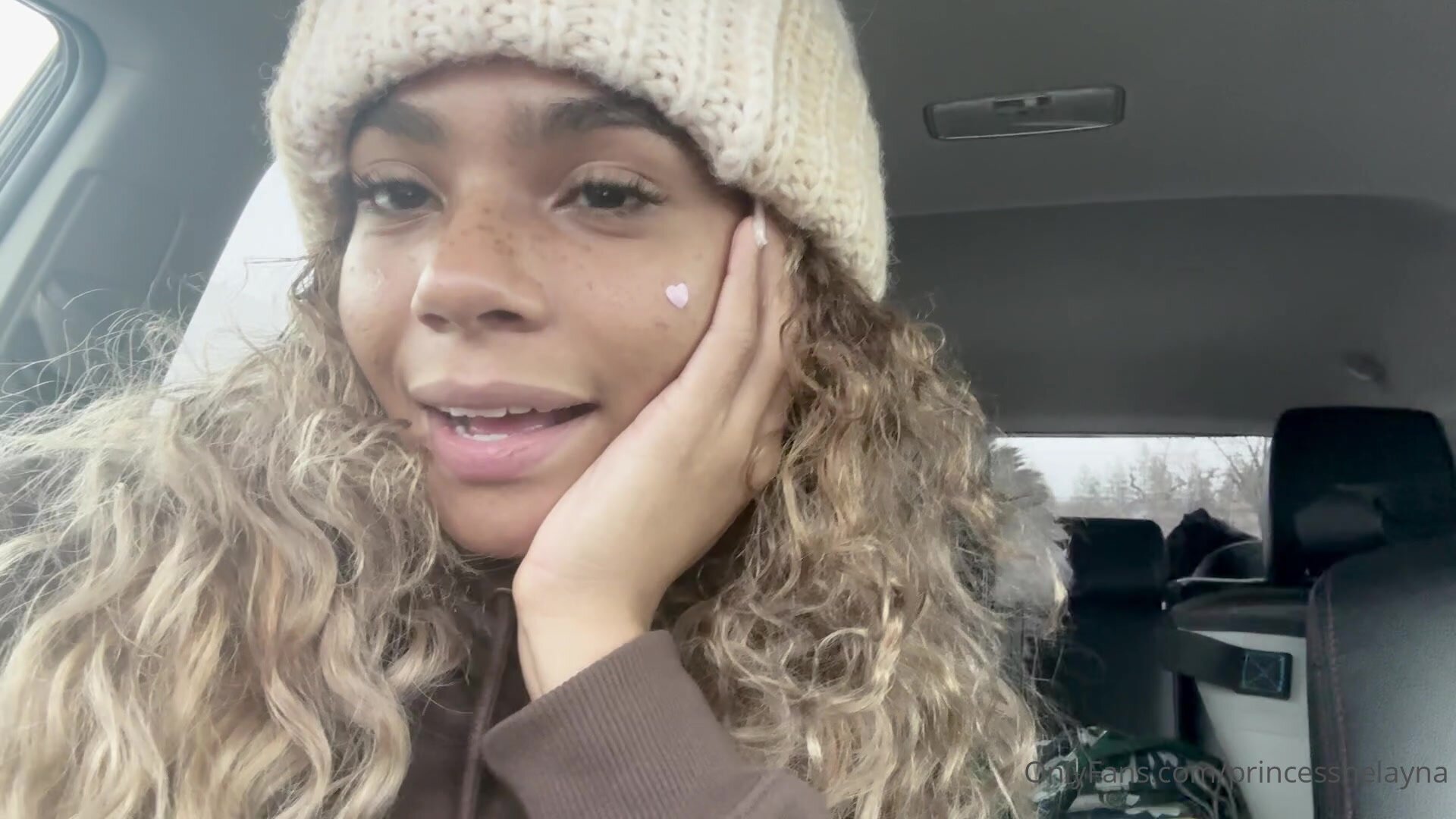 Princess Helayna show 14