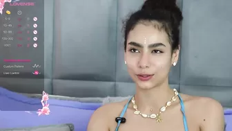 Victoria_Curly_2025-05-18